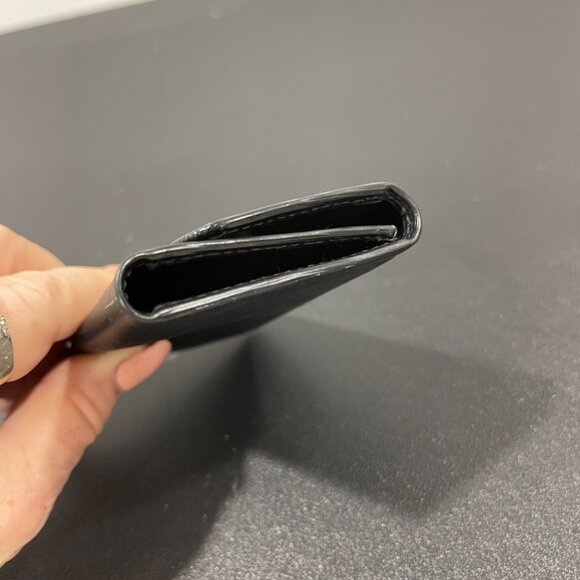 Prada 6-ring Key Case Black/Gold (JB1044) - Picture 5 of 8